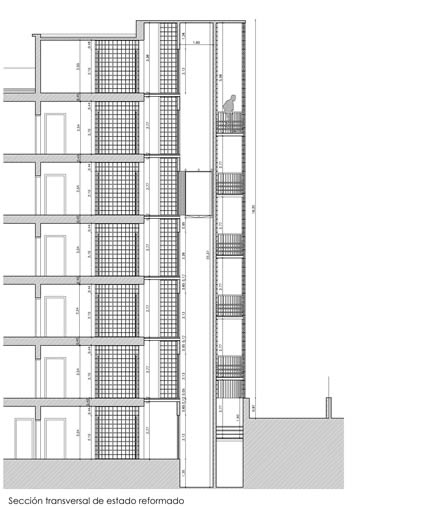 Edificio residencial. Proyecto de torre de comunicación vertical. Madrid.